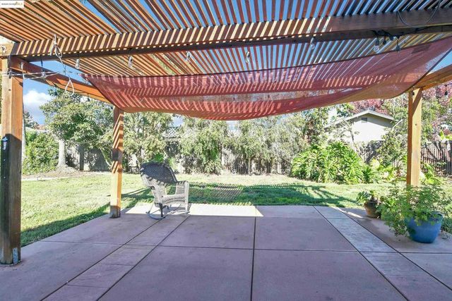 1111 Woodside Dr, Brentwood, CA 94513