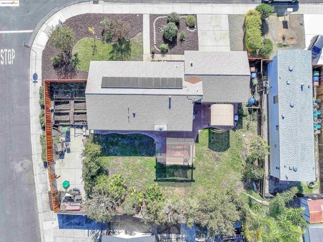 1111 Woodside Dr, Brentwood, CA 94513