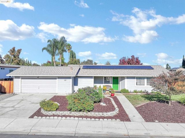 1111 Woodside Dr, Brentwood, CA 94513