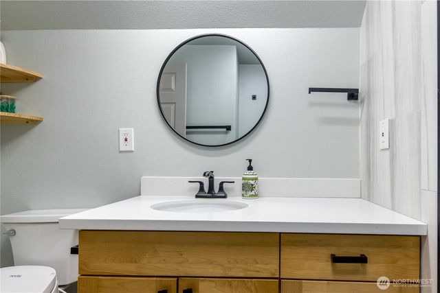 23923 SE 202nd Street, Maple Valley, WA 98038