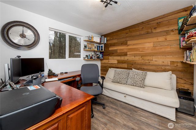 23923 SE 202nd Street, Maple Valley, WA 98038