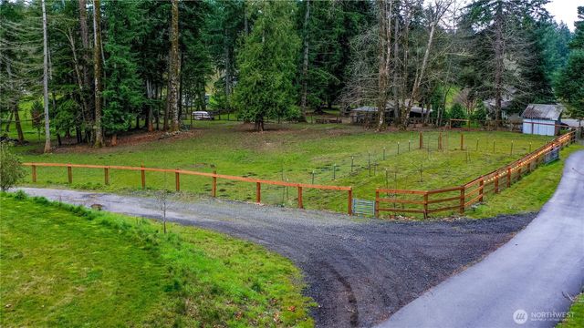 23923 SE 202nd Street, Maple Valley, WA 98038