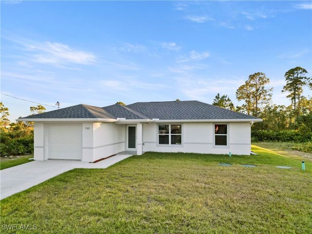 732 Asher ST E, Lehigh Acres, FL 33974
