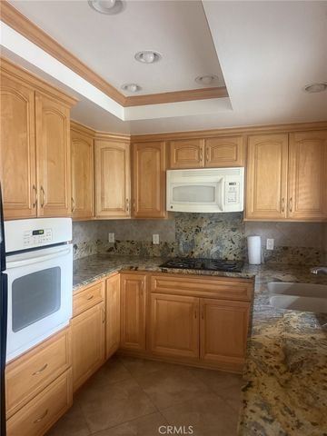 938 Avenida Majorca B, Laguna Woods, CA 92637