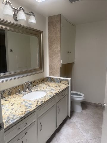 938 Avenida Majorca B, Laguna Woods, CA 92637