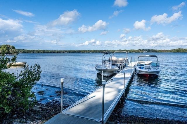 39 Lakewood Dr, Barnstable, MA 02632