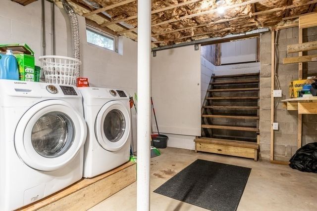 39 Lakewood Dr, Barnstable, MA 02632