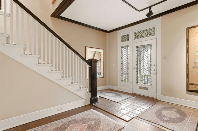 110 Stratford Street, Houston, TX 77006