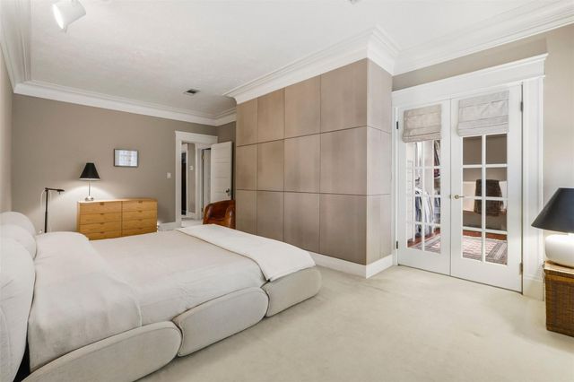 110 Stratford Street, Houston, TX 77006