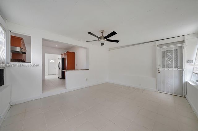 125 NW 121st St, North Miami, FL 33168