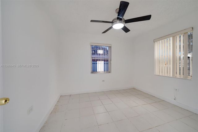 125 NW 121st St, North Miami, FL 33168