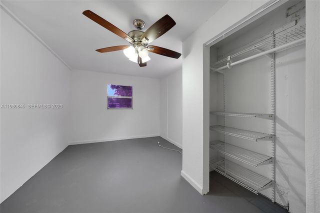 125 NW 121st St, North Miami, FL 33168