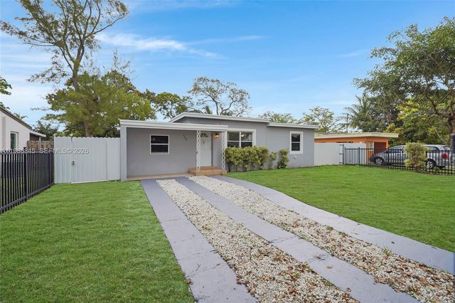 125 NW 121st St, North Miami, FL 33168