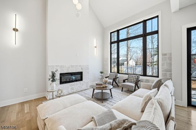 74 Irving Ave, Livingston Twp., NJ 07039