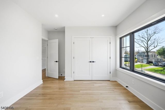 74 Irving Ave, Livingston Twp., NJ 07039