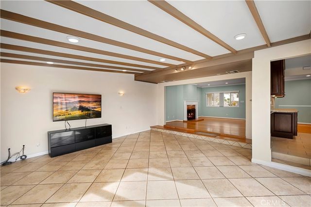 841 Irving, Burbank, CA 91504