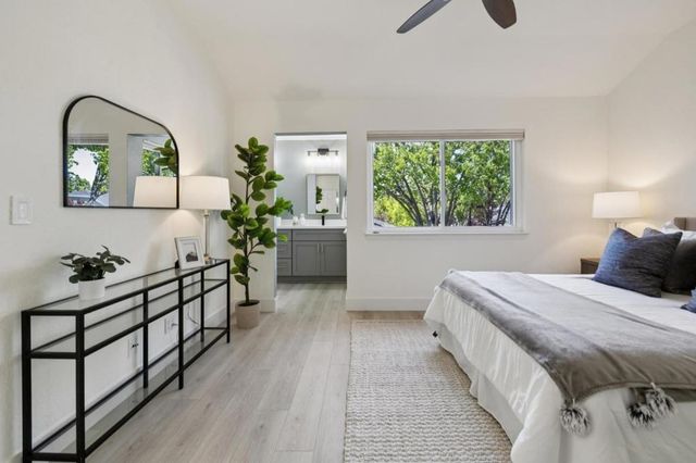 869 Newport Circle, Redwood City, CA 94065