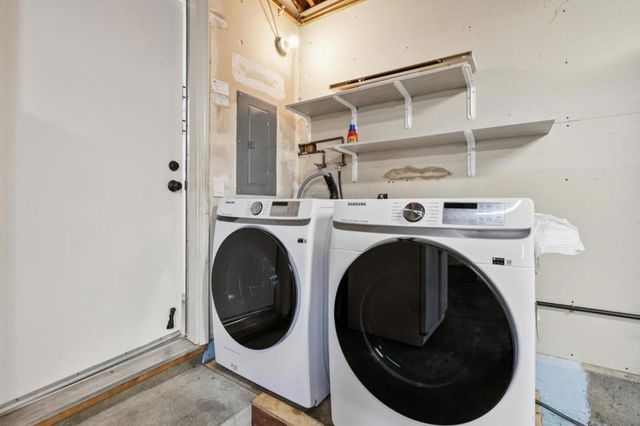 869 Newport Circle, Redwood City, CA 94065