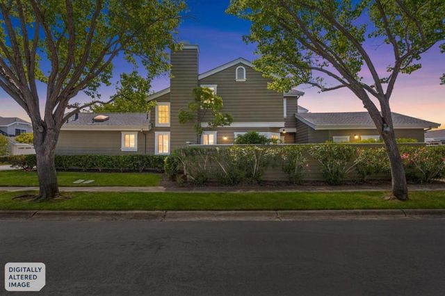 869 Newport Circle, Redwood City, CA 94065