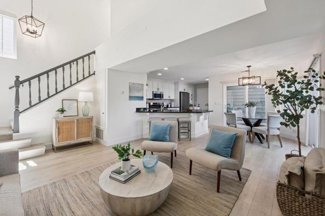 869 Newport Circle, Redwood City, CA 94065