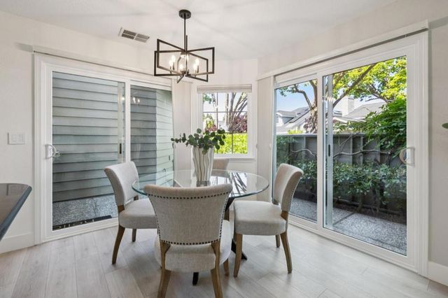 869 Newport Circle, Redwood City, CA 94065