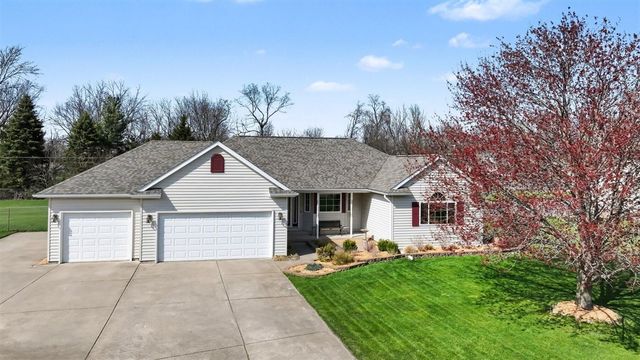 53126 Ridgeview Circle, Paw Paw, MI 49079