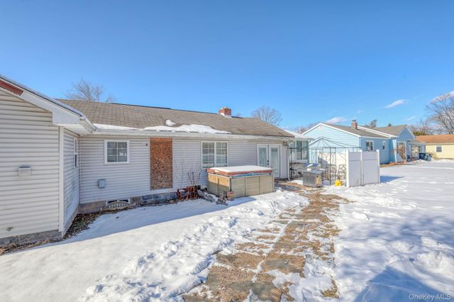 29 Vans Terrace, Lake Katrine, NY 12449