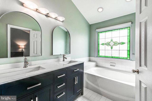 23 BATTERY BEND CT, Gaithersburg, MD 20886