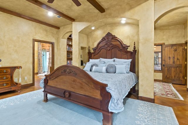 660 County Road 1334, Pittsburg, TX 75686
