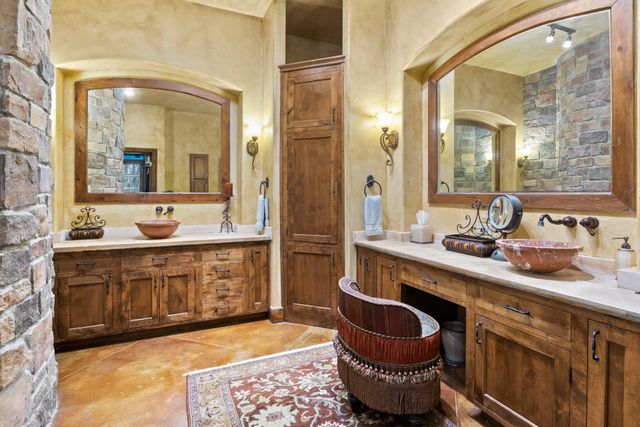 660 County Road 1334, Pittsburg, TX 75686