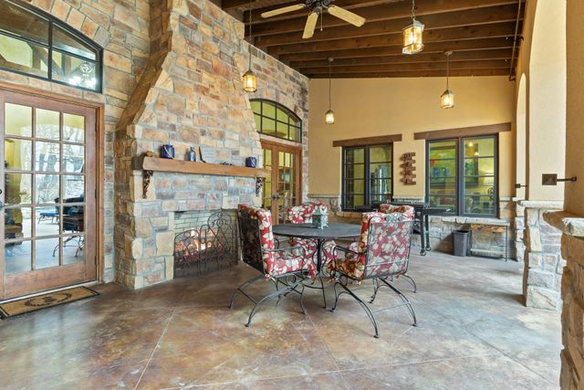 660 County Road 1334, Pittsburg, TX 75686