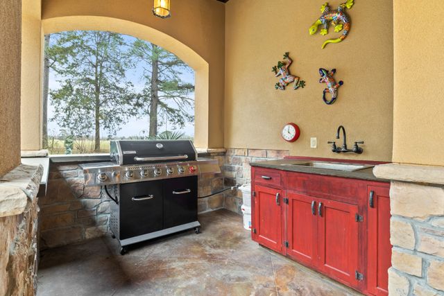 660 County Road 1334, Pittsburg, TX 75686
