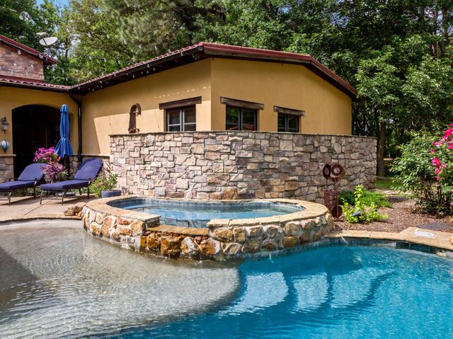 660 County Road 1334, Pittsburg, TX 75686