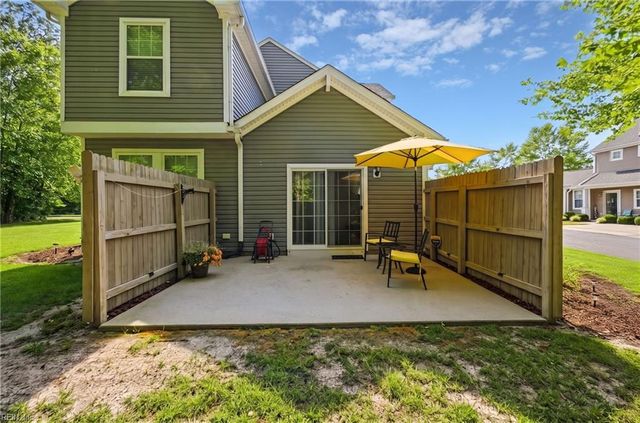 780 Bennetts Meadow Ln Unit B, Suffolk, VA 23435