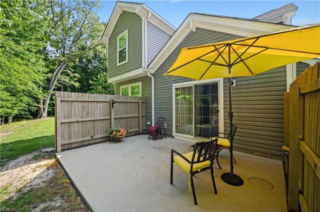 780 Bennetts Meadow Ln Unit B, Suffolk, VA 23435