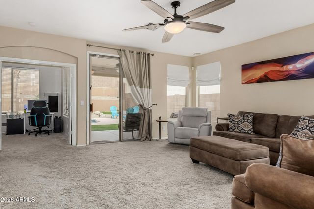 1810 W FRYE Road, Phoenix, AZ 85045