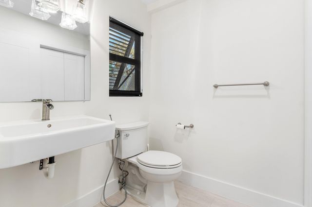 629 NE 19th Avenue, Deerfield Beach, FL 33441