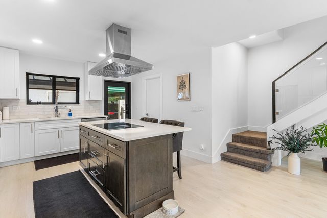 629 NE 19th Avenue, Deerfield Beach, FL 33441