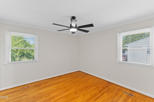 718 S Hughes Street, Apex, NC 27502