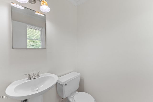 718 S Hughes Street, Apex, NC 27502