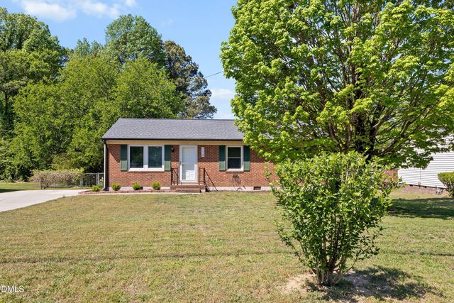 718 S Hughes Street, Apex, NC 27502