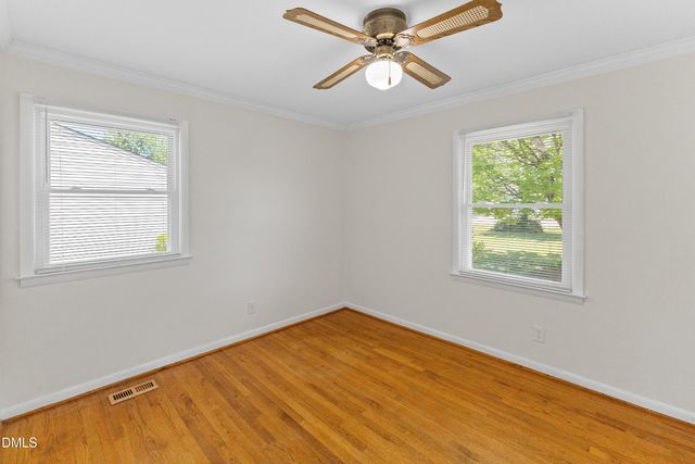 718 S Hughes Street, Apex, NC 27502