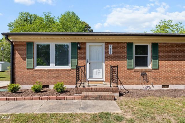 718 S Hughes Street, Apex, NC 27502