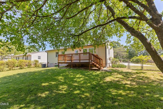 718 S Hughes Street, Apex, NC 27502