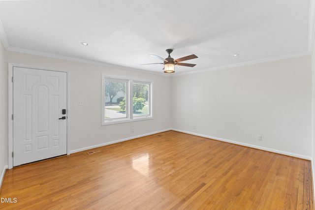 718 S Hughes Street, Apex, NC 27502