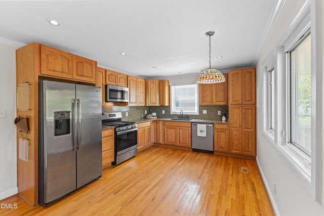 718 S Hughes Street, Apex, NC 27502