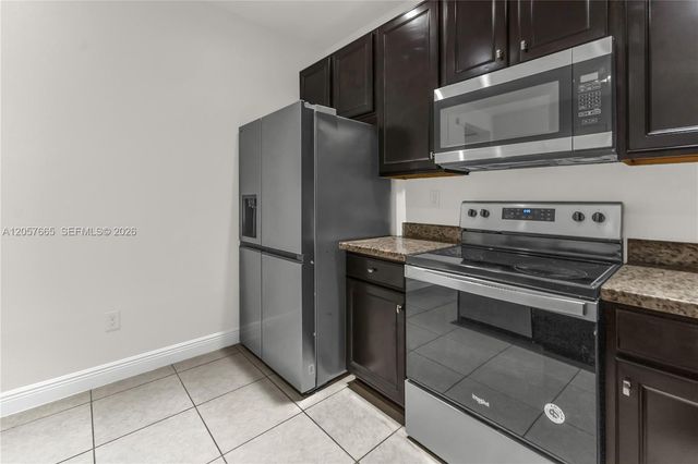 950 SW 147th Ave 2611, Pembroke Pines, FL 33027