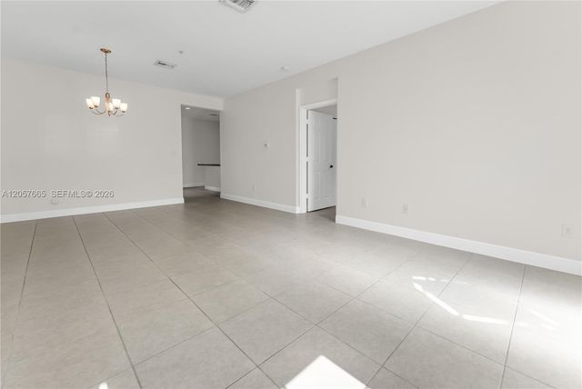 950 SW 147th Ave 2611, Pembroke Pines, FL 33027