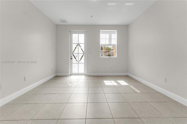 950 SW 147th Ave 2611, Pembroke Pines, FL 33027