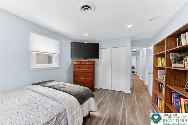 1305 Statten Avenue, Hanover Twp, PA 18017